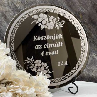 Egyedi, névre szóló dísztükör pedagógusoknak (20 cm)